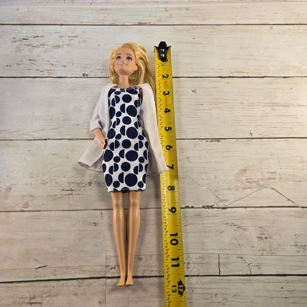 Barbie mattel doll